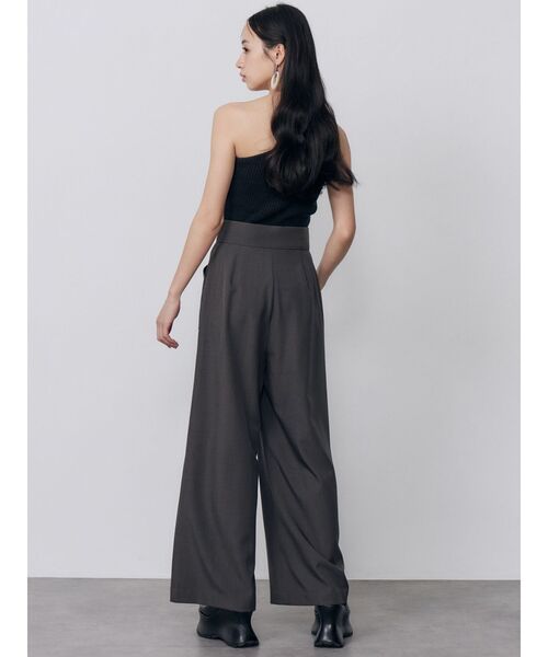 MURUA（ムルーア）の「ハイウエストデザインパンツ（その他パンツ・レディース・ブラック/アイボリー/グレー・2/1）」の8枚目の写真