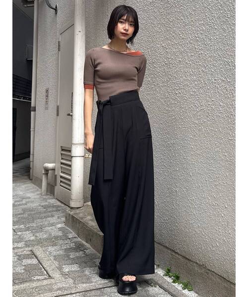 MURUA（ムルーア）の「ハイウエストデザインパンツ（その他パンツ・レディース・ブラック/アイボリー/グレー・2/1）」の15枚目の写真