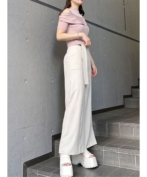 MURUA（ムルーア）の「ハイウエストデザインパンツ（その他パンツ・レディース・ブラック/アイボリー/グレー・2/1）」の21枚目の写真