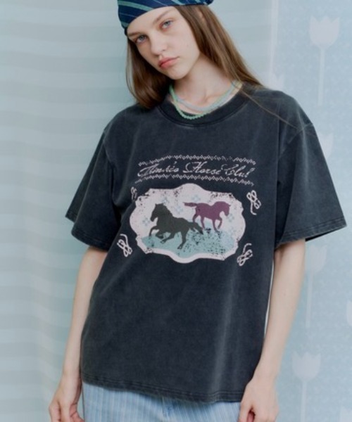 thinkto(シンクト)の「オーバーサイズグラフィックプリントT(Tシャツ/カットソー・レディース・ホワイト/ブラック・FREE)」の15枚目の写真