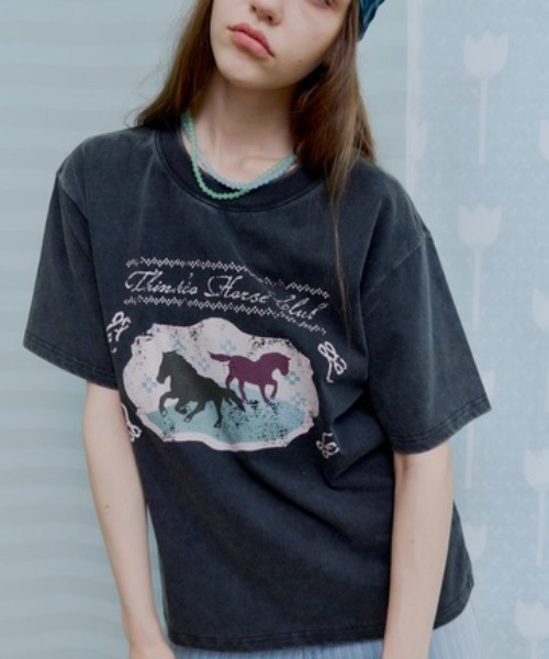 thinkto(シンクト)の「オーバーサイズグラフィックプリントT(Tシャツ/カットソー・レディース・ホワイト/ブラック・FREE)」の17枚目の写真