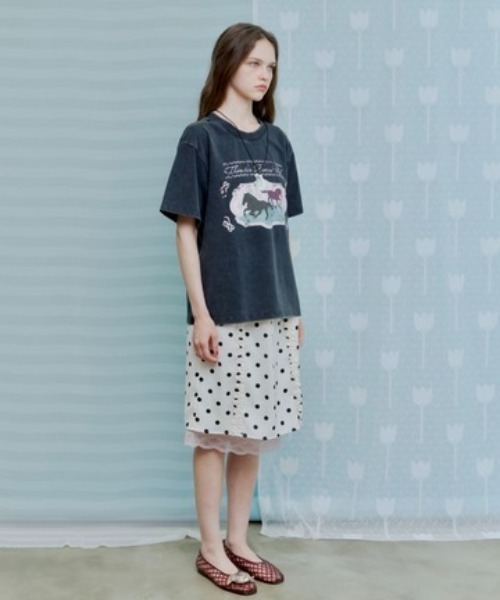 thinkto(シンクト)の「オーバーサイズグラフィックプリントT(Tシャツ/カットソー・レディース・ホワイト/ブラック・FREE)」の21枚目の写真