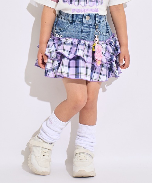 ANAP kids(アナップキッズ)の「POMPOMチャーム付 チェック切り替え スカート(スカート・キッズ・ピンク/ラベンダー・110/120/130)」の3枚目の写真