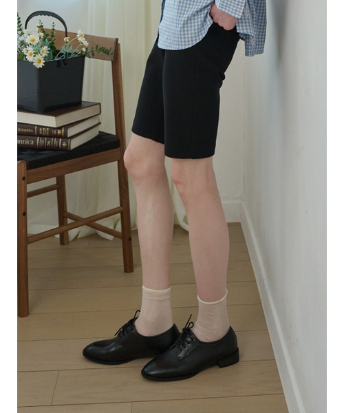 APTO(アプト)の「ベーシックレースアップローファー AHNF004(バレエシューズ・レディース・ブラック・23cm/23.5cm/24cm/24.5cm/25cm)」の2枚目の写真