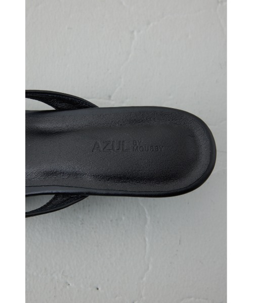 AZUL by moussy(アズールバイマウジー)の「トングミュールサンダル 靴(サンダル・レディース・キャメル/ブラック/アイボリー・MEDIUM/LARGE/SMALL)」の15枚目の写真