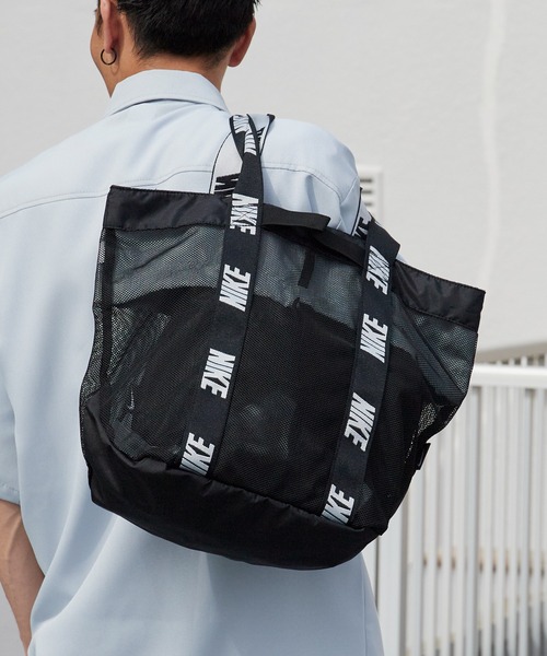 NIKE（ナイキ）の「NIKE/ナイキ SS26 メッシュトートプールバッグ ブランドロゴ マチ付き マリンスポーツ 2026年春夏（トートバッグ・メンズ・ブラック/グレー/レッド/ミント・FREE）」の15枚目の写真