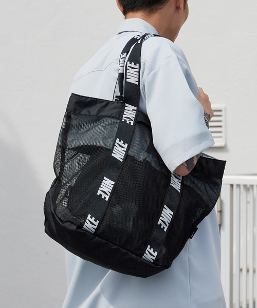 NIKE（ナイキ）の「NIKE/ナイキ SS26 メッシュトートプールバッグ ブランドロゴ マチ付き マリンスポーツ 2026年春夏（トートバッグ・メンズ・ブラック/グレー/レッド/ミント・FREE）」の16枚目の写真