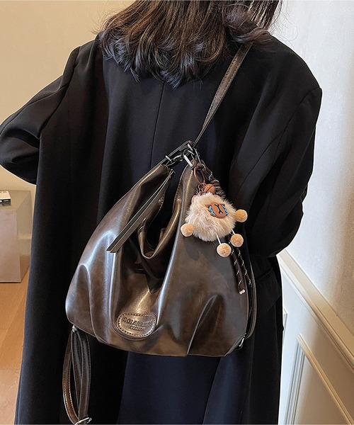 LA VORAGINE(ラ ヴォラジネ)の「3WAY大容量バッグ PUレザーマルチショルダーバック 通勤用(ショルダーバッグ・レディース・ブラウン/アイボリー/ブラック/モカ・FREE)」の7枚目の写真