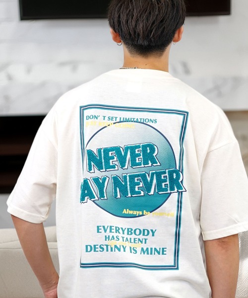 L'atelier(ラトリエ)の「グラフィック 半袖Tシャツ リラックス トップス(Tシャツ/カットソー・メンズ・ブラック系1/ホワイト系4/グレー系その他2/ブラック系2/ブラック系4/ホワイト系1/ホワイト系2/ブラック系その他2/ホワイト系3/ブラック系その他/ホワイト系その他/ブラック系3・M/L/LL)」の19枚目の写真