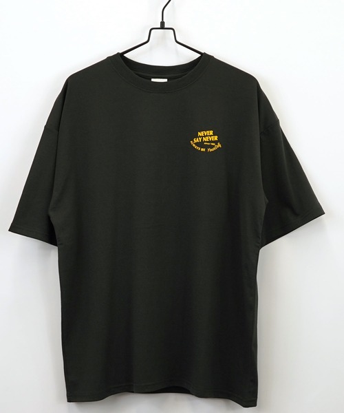 L'atelier(ラトリエ)の「グラフィック 半袖Tシャツ リラックス トップス(Tシャツ/カットソー・メンズ・ブラック系1/ホワイト系4/グレー系その他2/ブラック系2/ブラック系4/ホワイト系1/ホワイト系2/ブラック系その他2/ホワイト系3/ブラック系その他/ホワイト系その他/ブラック系3・M/L/LL)」の20枚目の写真