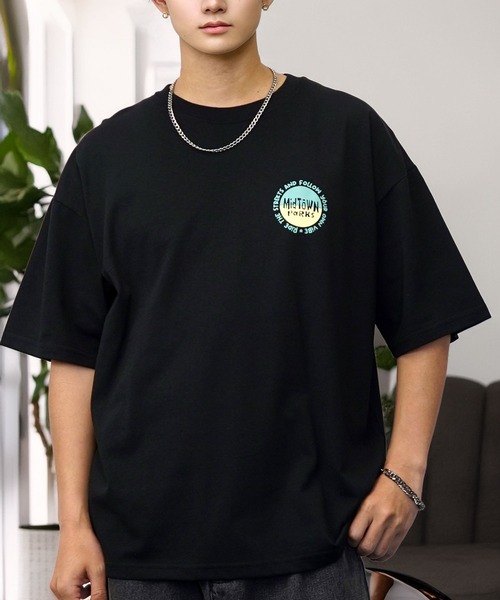 L'atelier(ラトリエ)の「グラフィック 半袖Tシャツ リラックス トップス(Tシャツ/カットソー・メンズ・ブラック系1/ホワイト系4/グレー系その他2/ブラック系2/ブラック系4/ホワイト系1/ホワイト系2/ブラック系その他2/ホワイト系3/ブラック系その他/ホワイト系その他/ブラック系3・M/L/LL)」の16枚目の写真