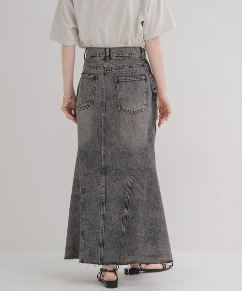 RETRO GIRL(レトロガール)の「【サイズ展開あり】裾フリンジマーメイドスカート(スカート・レディース・ブラック/ブルー・MEDIUM/LARGE)」の5枚目の写真