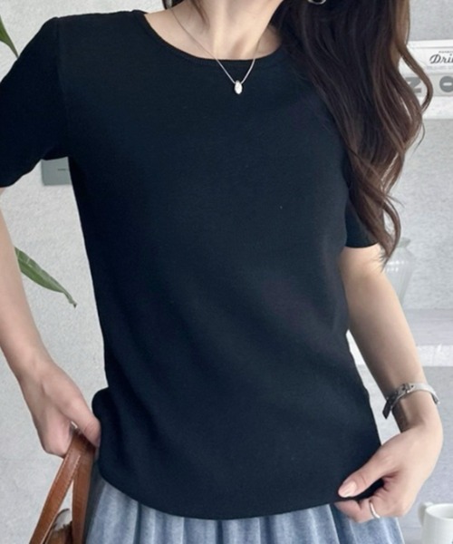 umune(ウムネ)の「サマーニット 半袖 秋冬 韓国キレイめ 半袖ニット ハリ感上品大人カジュアルTシャツ(ニット/セーター・レディース・テラコッタ/ブラック/杢グレー・FREE)」の2枚目の写真