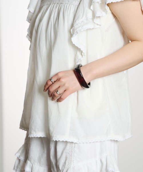 ROSE BUD(ローズバッド)の「SLEEVE FRILL BLOUSE(シャツ/ブラウス・レディース・ホワイト/ブラック/ライトピンク・ONE SIZE)」の16枚目の写真