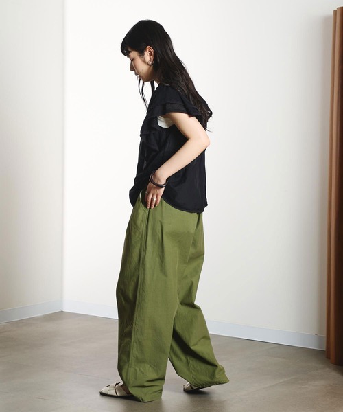 ROSE BUD(ローズバッド)の「SLEEVE FRILL BLOUSE(シャツ/ブラウス・レディース・ホワイト/ブラック/ライトピンク・ONE SIZE)」の22枚目の写真