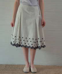 Prairie Flower Stripe Embroidered Skirt_Ivory(OB6SK07)