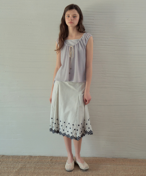 OURNOSTALGIA（アワー ノスタルジア）の「Prairie Flower Stripe Embroidered Skirt_Ivory(OB6SK07)（スカート・レディース・アイボリー・SMALL/MEDIUM）」の3枚目の写真