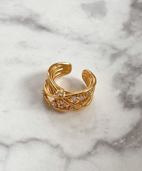 yu-ka(ユーカ)の「YU-KA:デザインクロスリング Design Cross Ring(リング・レディース・ゴールド・FREE)」の4枚目の写真