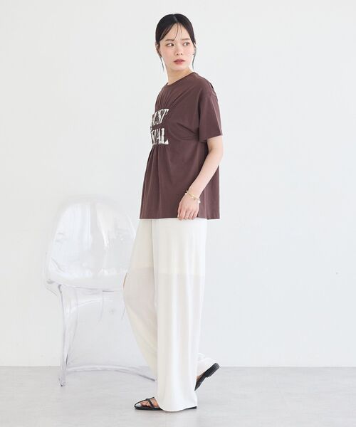 earth music&ecology（アースミュージックアンドエコロジー）の「シャーリングロゴTシャツ（Tシャツ/カットソー・レディース・オフホワイト/ブラウン/チャコールグレー・FREE）」の20枚目の写真