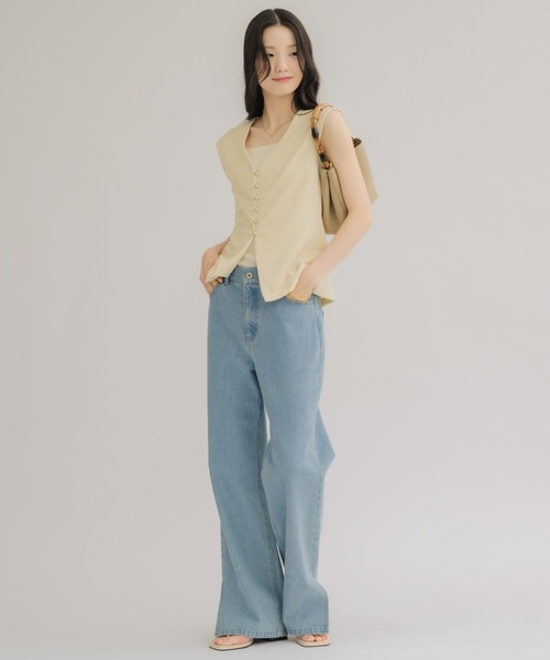 NEUNA(ヌナ)の「【快適さと上品さを両立◎】ジョーゼットボタンベスト(ベスト・レディース・ブラウン/ブラック/アイボリー・FREE)」の4枚目の写真