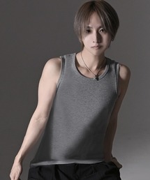 BENUSTA（ベヌスタ）の「『BENUSTA/ベヌスタ』無地スリーブレス タンクトップ【GC】（タンクトップ）」