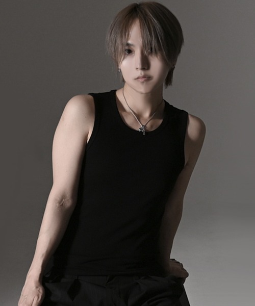 BENUSTA(ベヌスタ)の「『BENUSTA/ベヌスタ』無地スリーブレス タンクトップ【GC】(タンクトップ・メンズ・グレー/ブラック/ホワイト・L/XL/M)」の3枚目の写真