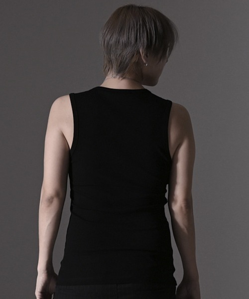 BENUSTA(ベヌスタ)の「『BENUSTA/ベヌスタ』無地スリーブレス タンクトップ【GC】(タンクトップ・メンズ・グレー/ブラック/ホワイト・L/XL/M)」の5枚目の写真