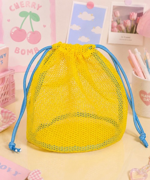 VIBGYOR(ヴィブジョー)の「LESRIRE / 韓国ポップメッシュ巾着バッグ L9350(ハンドバッグ・レディース・ピンク/グリーン/パープル/イエロー・FREE)」の3枚目の写真