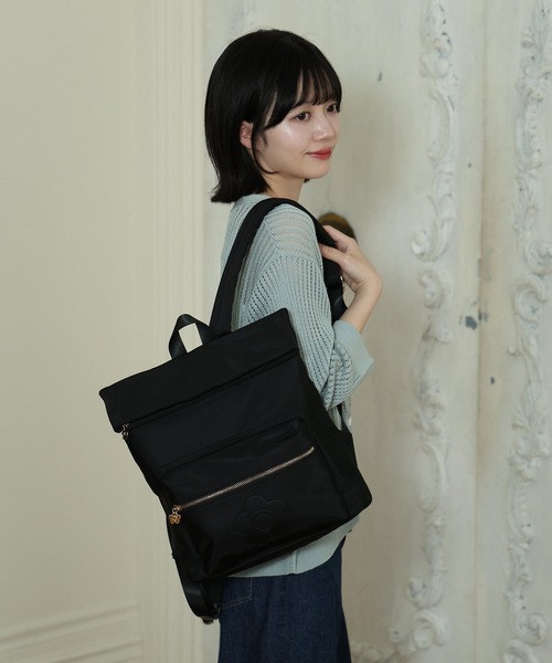 MARY QUANT(マリークワント)の「デイジーパッチツイル リュック(バックパック/リュック・レディース・ベージュ/ブラック・FREE)」の9枚目の写真