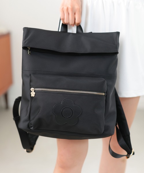 MARY QUANT(マリークワント)の「デイジーパッチツイル リュック(バックパック/リュック・レディース・ベージュ/ブラック・FREE)」の13枚目の写真