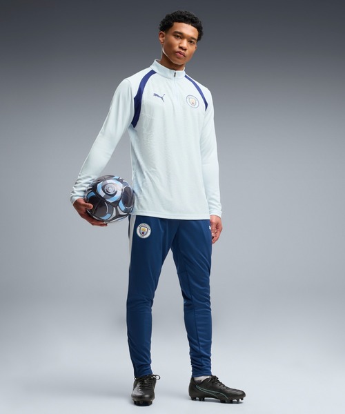 PUMA(プーマ)の「PUMA プーマ メンズ 2026-27 マンチェスターシティ FC トレーニング パンツ Wポ(その他パンツ・メンズ・ブラック×ピンク/ブルー系・MEDIUM/SMALL/LARGE/X-LARGE)」の1枚目の写真