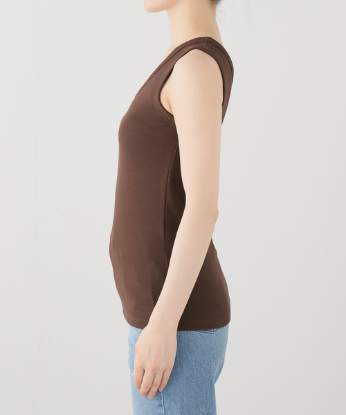 IENA(イエナ)の「《追加2/UVカット》テレコストレッチフレンチノースリーブ(Tシャツ/カットソー・レディース・ベージュ/ブラウン/レッド・FREE)」の18枚目の写真