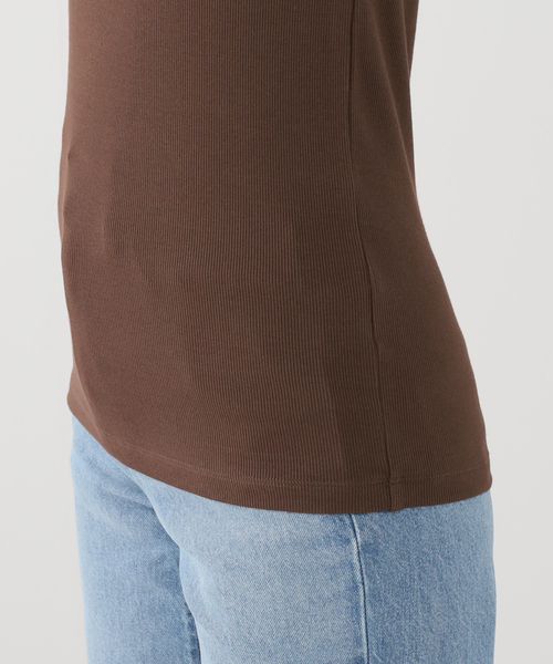 IENA(イエナ)の「《追加2/UVカット》テレコストレッチフレンチノースリーブ(Tシャツ/カットソー・レディース・ベージュ/ブラウン/レッド・FREE)」の21枚目の写真
