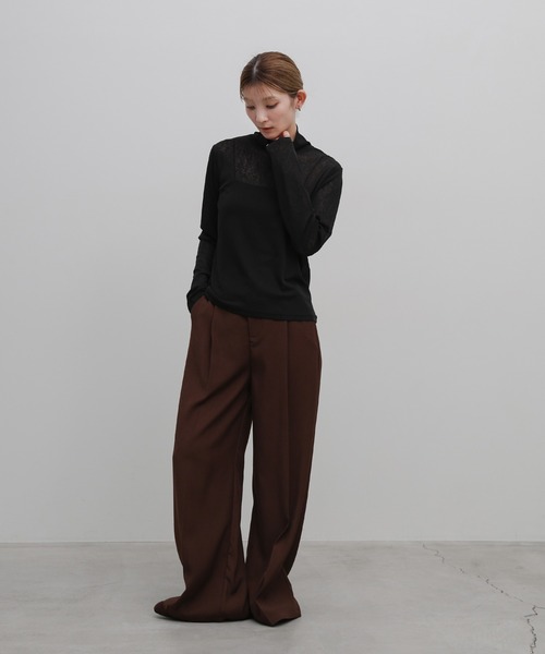 select MOCA(セレクトモカ)の「シンプルハイネックロンT(Tシャツ/カットソー・レディース・ダークブラウン/グレー/ブラック/アイボリー・FREE)」の7枚目の写真