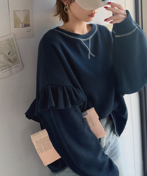 Java(ジャバ)の「《JaVaジャバコラボ》カジュアル派さんにも推したい。袖フリルオーバーサイズ配色ステッチワッフルプルオーバー(長袖)(Tシャツ/カットソー・レディース・杢グレー/アイボリー/チャコール/ブラック/ネイビー・LARGE/X-LARGE/SMALL/MEDIUM)」の5枚目の写真