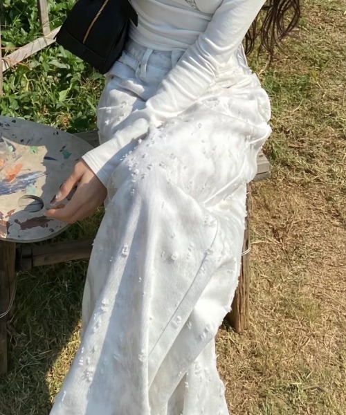 AVYL(アヴィル)の「カットジャガードルーズワイドデニム(デニムパンツ・レディース・グレー・S/M/L)」の6枚目の写真