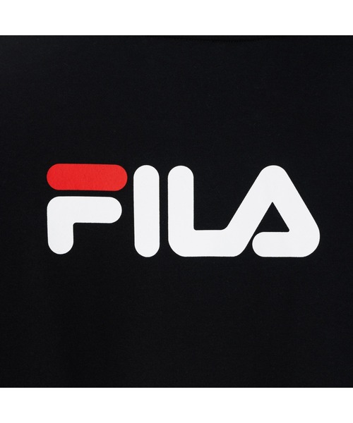 FILA（フィラ）の「LINEAR LOGO SWEAT SHIRT / リニアロゴ　グラフィックスウェットシャツ（スウェット・メンズ・グレー/ネイビー/ブラック・XL/L/M）」の6枚目の写真