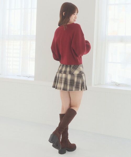 MAJESTIC LEGON(マジェスティックレゴン)の「クローバーボタンUVカットカーデ(カーディガン/ボレロ・レディース・ブラック/ピンク/ボルドー/アイボリー・MEDIUM)」の20枚目の写真
