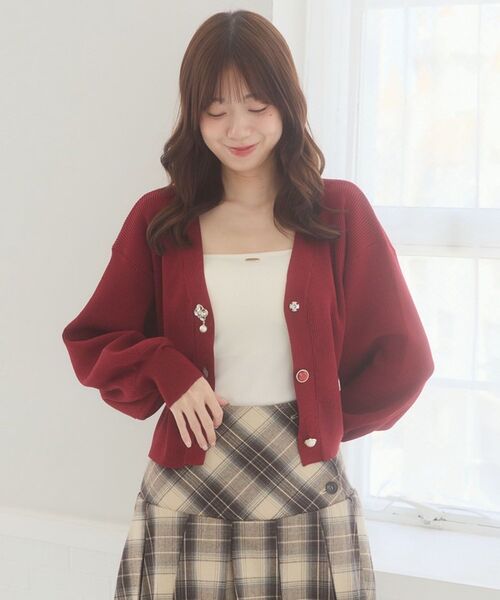 MAJESTIC LEGON(マジェスティックレゴン)の「クローバーボタンUVカットカーデ(カーディガン/ボレロ・レディース・ブラック/ピンク/ボルドー/アイボリー・MEDIUM)」の22枚目の写真