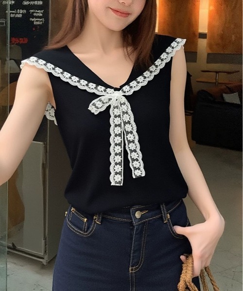 &soiree(アンドソワレ)の「Vネックボウタイレースノースリーブトップス(Tシャツ/カットソー・レディース・アイボリー/ホワイト/ブラック/ピンク・FREE)」の3枚目の写真