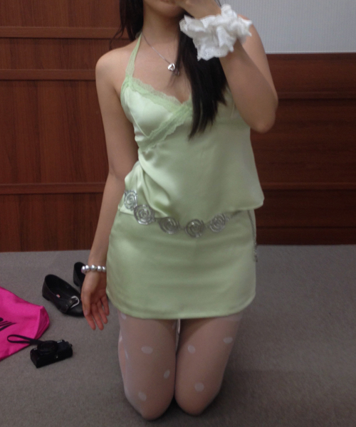 WAVEGIRL（ウェーブガール）の「Jenny Satin Skirt (4color)（スカート・レディース・アイボリー/PINK/ライトグリーン/ブラック・SMALL/MEDIUM）」の5枚目の写真