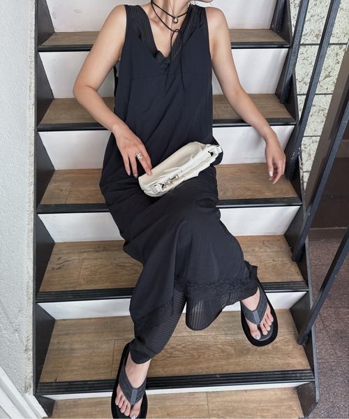 nananamoe(ナナナモエ)の「sheer stripe lace fabric nylon OP / シアーストライプレースファブリックナイロンワンピース(ワンピース・レディース・ブラック/ホワイト・FREE)」の6枚目の写真