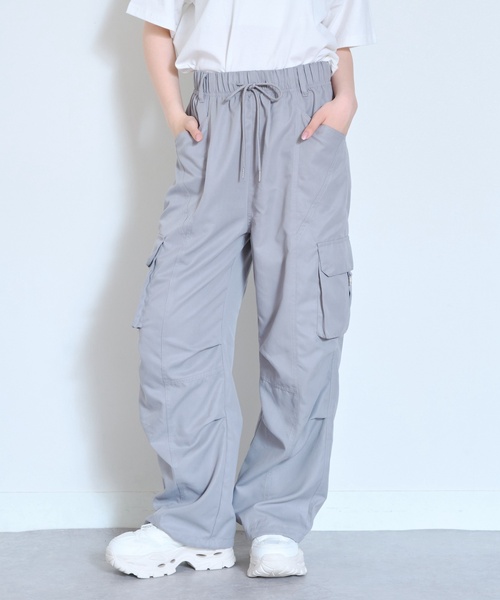 LOVETOXIC(ラブトキシック)の「【LTXC/吸水速乾】ベルトループつきカーゴパンツ(カーゴパンツ・キッズ・カーキ/グレー/ブラウン/ブラック/オフホワイト・L:160cm/S:140cm/M:150cm/130cm)」の4枚目の写真
