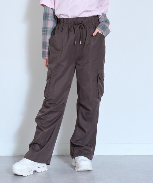 LOVETOXIC(ラブトキシック)の「【LTXC/吸水速乾】ベルトループつきカーゴパンツ(カーゴパンツ・キッズ・カーキ/グレー/ブラウン/ブラック/オフホワイト・L:160cm/S:140cm/M:150cm/130cm)」の6枚目の写真