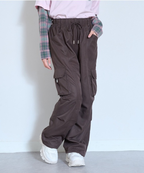 LOVETOXIC(ラブトキシック)の「【LTXC/吸水速乾】ベルトループつきカーゴパンツ(カーゴパンツ・キッズ・カーキ/グレー/ブラウン/ブラック/オフホワイト・L:160cm/S:140cm/M:150cm/130cm)」の7枚目の写真