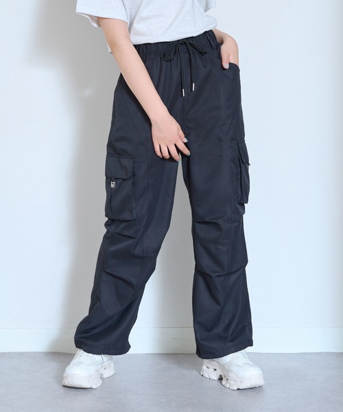 LOVETOXIC(ラブトキシック)の「【LTXC/吸水速乾】ベルトループつきカーゴパンツ(カーゴパンツ・キッズ・カーキ/グレー/ブラウン/ブラック/オフホワイト・L:160cm/S:140cm/M:150cm/130cm)」の13枚目の写真