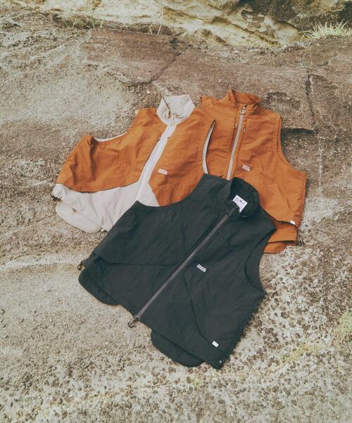 CMF OUTDOOR GARMENT(シーエムエフアウトドアガーメント)の「CMF OUTDOOR GARMENT/シーエムエフ アウトドアガーメント 別注 15 STEP VEST(ベスト・メンズ・ブラック/その他24/ブラウン・M/L)」の4枚目の写真