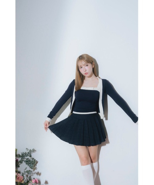MISTREASS(ミストレアス)の「Bicolor Dry Touch Knit Ensemble(Tシャツ/カットソー・レディース・ネイビー/ピンク・FREE)」の4枚目の写真