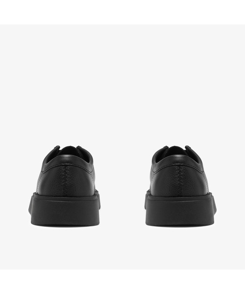 Clarks(クラークス)の「Torview/トービュー(ブラックレザー)(モカシン/デッキシューズ・メンズ・ブラック・UK11/UK10.5/UK10/UK9.5/UK9/UK8.5/UK8/UK7.5/UK7/UK6.5/UK6)」の5枚目の写真