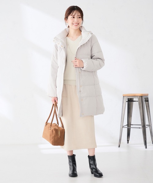 a.v.v(アーヴェヴェ)の「フーテッド ロング ダウン コート(ダウンジャケット/コート・レディース・ネイビー/ブラック/ライトグレー・36/42/40/38)」の8枚目の写真